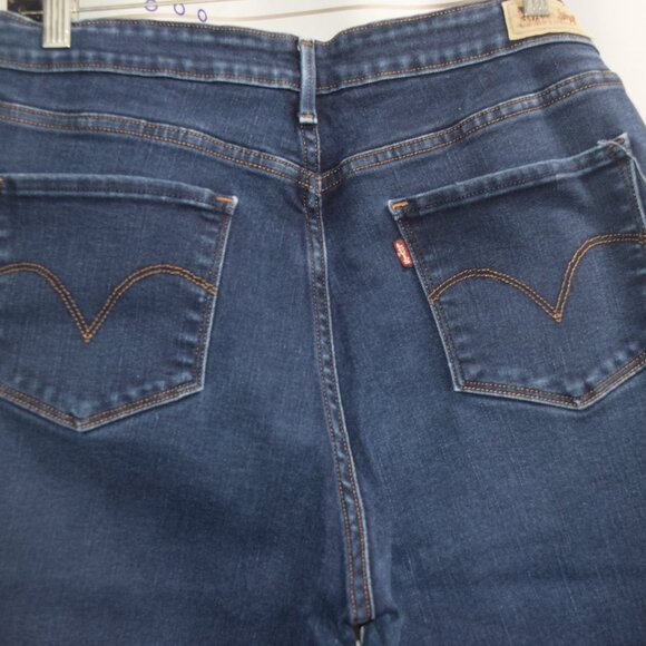 Levi's Mid-Rise Skinny Blue Jeans, Size 16 - Picture 8 of 10